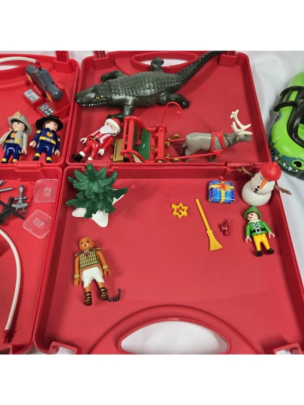 Playmobil Lot Carry Case, Pirates, Christmas, First Responder Alligator, Raft